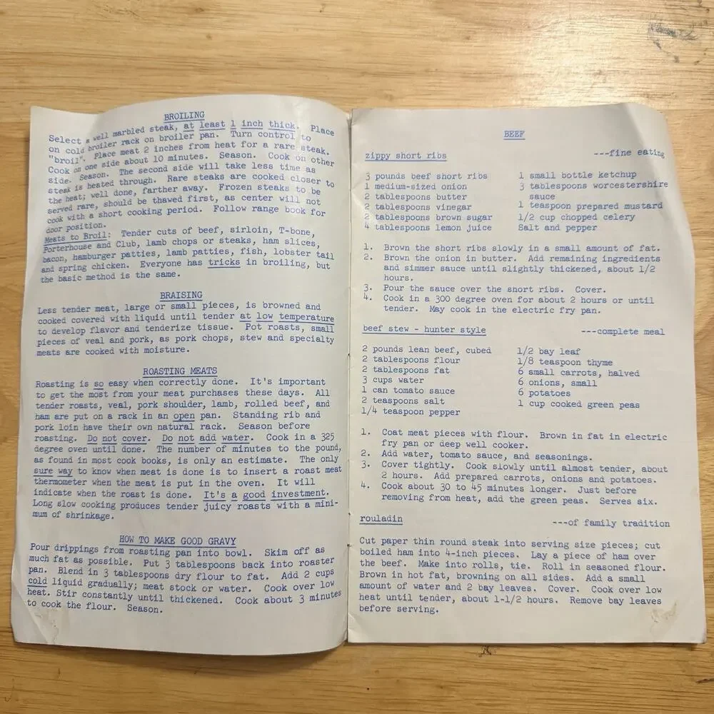 Road To Easy Eating Recipe Booklet Vintage 1960 Wisconsin Power and Light Co